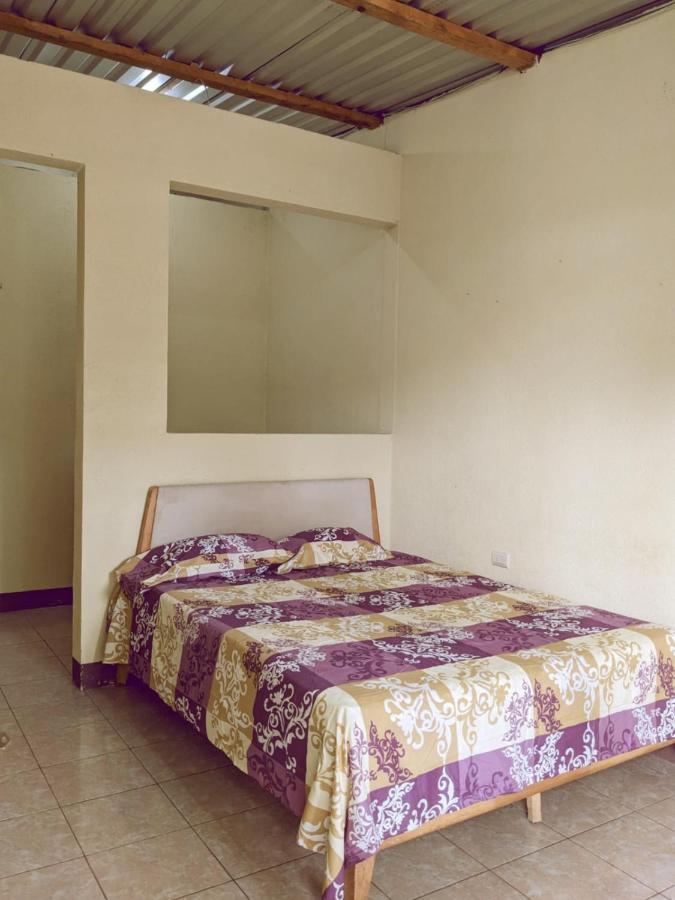 Tika' Aaj Mini-Hotel San Pedro La Laguna Dış mekan fotoğraf